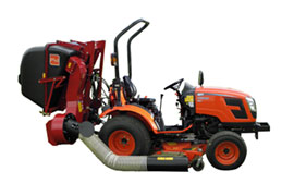 Traktor-Kioti-CK2810-s-vysavacem-a-mezinapravovym-secenim