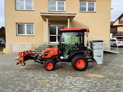 Kioti-CX2510CH-zimni-set-Hilltip.JPG