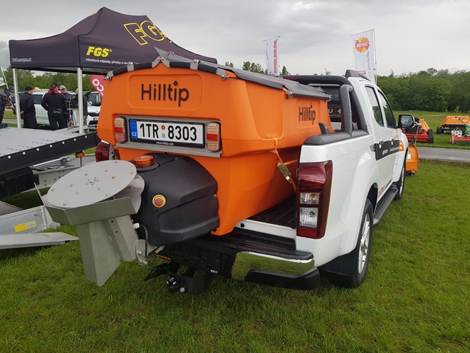 Hilltip-radlice-rozmetadlo-550l-(2).jpg