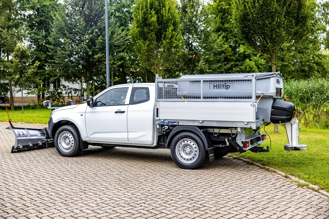 Isuzu-D-max-Hilltip2.jpg