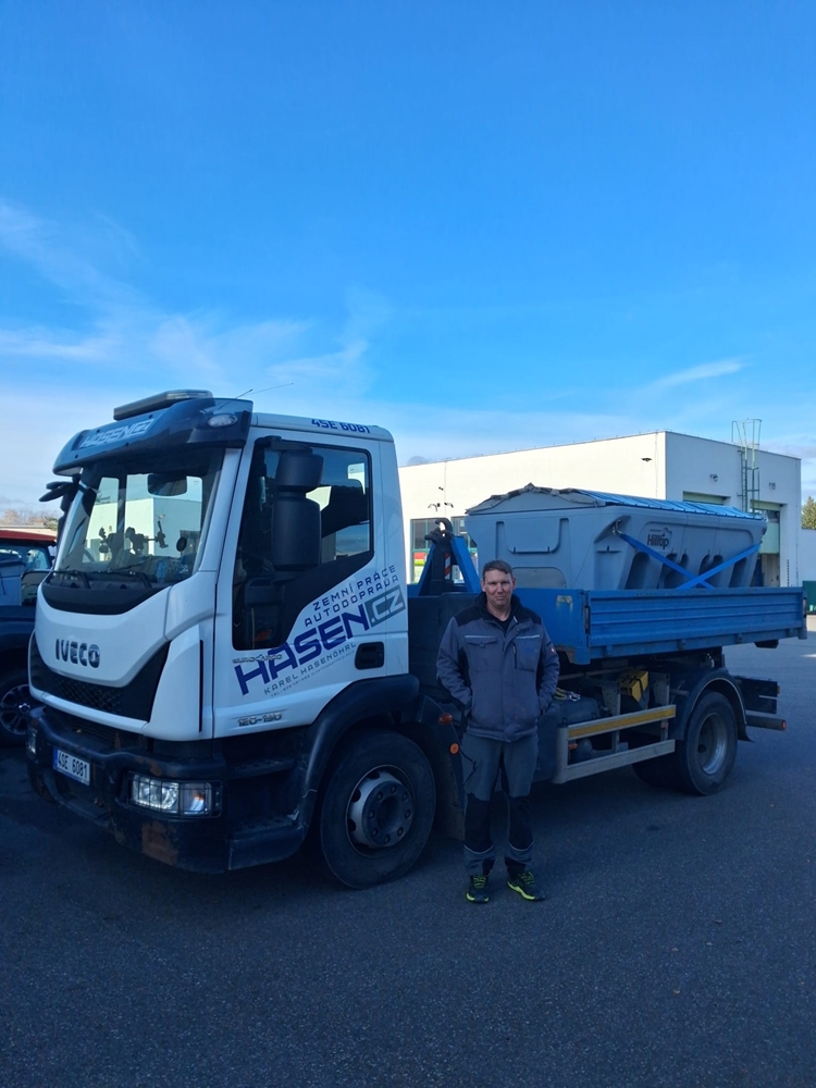 WhatsApp-Image-2025-11-04-at-14-09-26